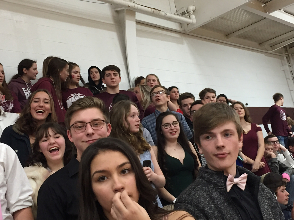 Standing room only at the Snowcoming bb game